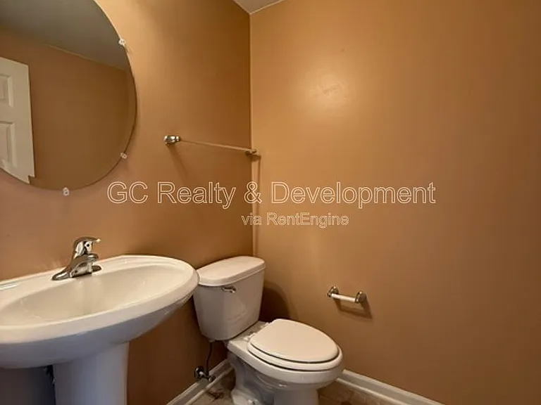 3398 Cameron Dr — Photo 7