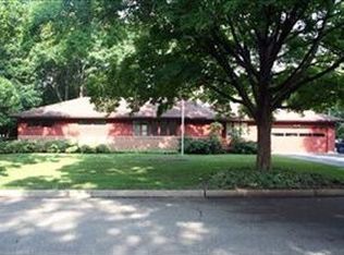 2524 Frederick Ave, Kalamazoo, MI 49008