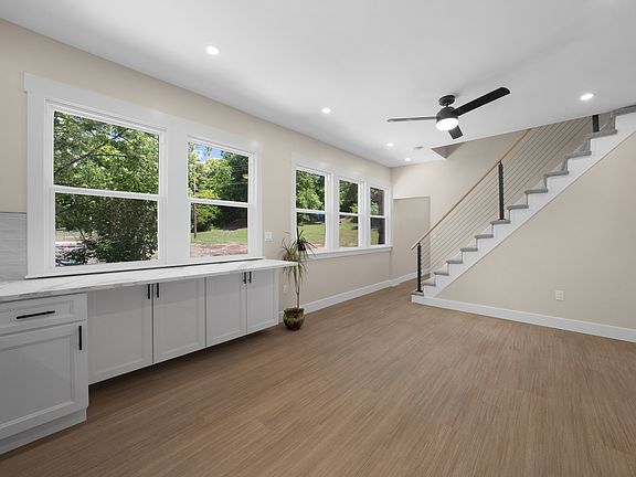 4th image of 75 Dreamland Park Dr #2