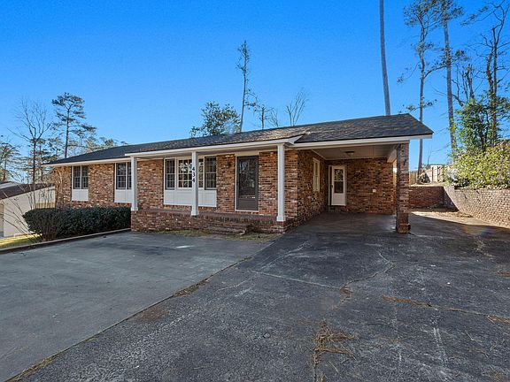 2nd image of 434 Aumond Road