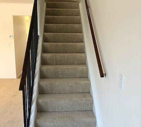 5th image of 1216 Woodbridge St
