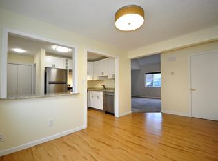 1700 Farmington Ave APT A, Unionville, CT 06085