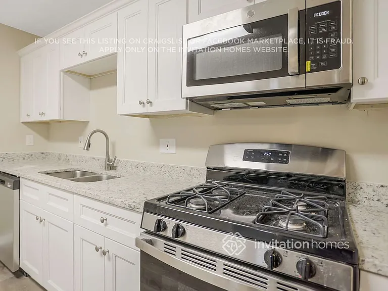 4496 Fowler Ln — Photo 10