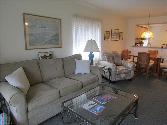 1st image of 221 Fox Glen Dr #104