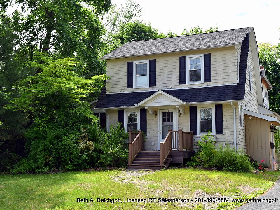 1st image of 49 N William St