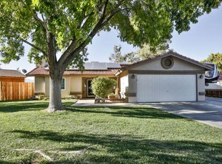 424 Mavis Ct, Ridgecrest, CA 93555