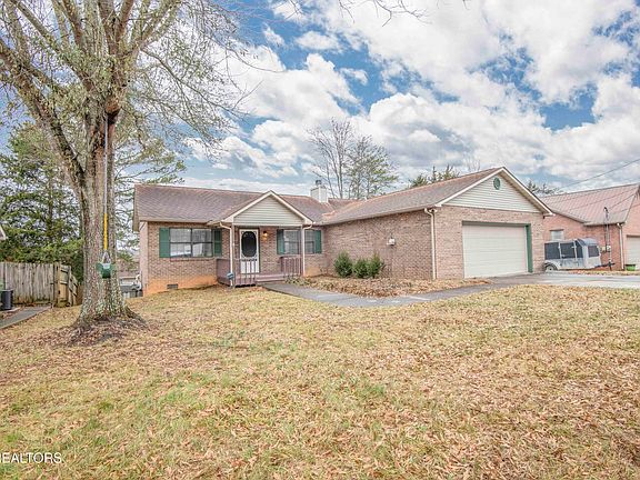 2nd image of 7456 Lyle Bend Ln