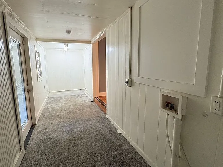 940 Julian Rd — Photo 18