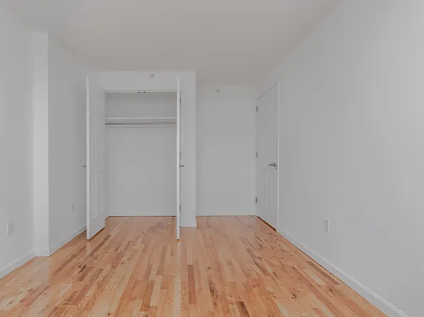 358 Grove Street image 3 of 10