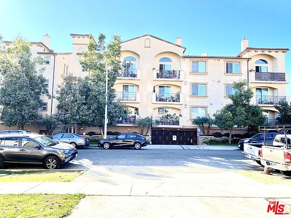 3rd image of 5132 Maplewood Ave APT 305
