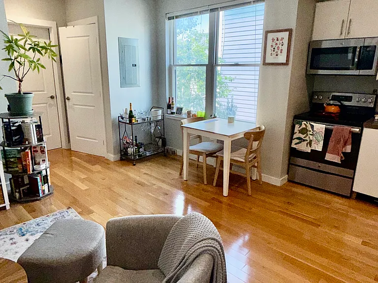 20 Orleans St #303 — Photo 10