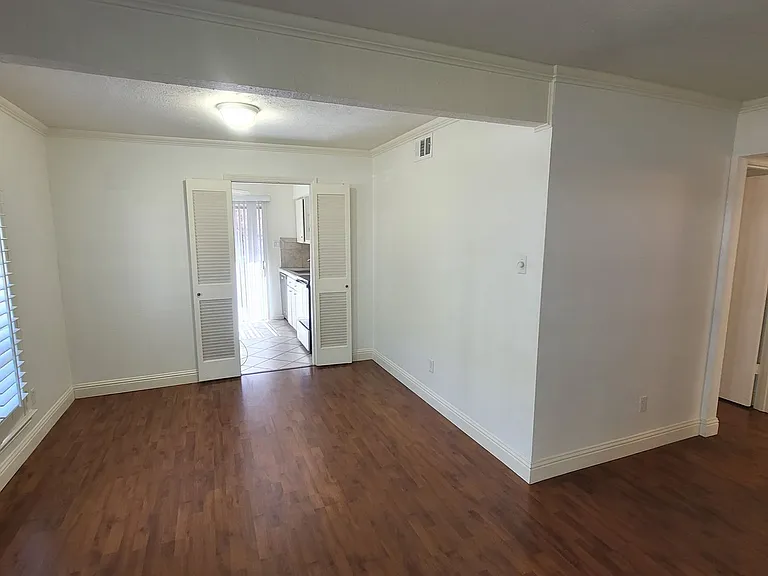 7903 Meadow Park Dr #103 — Photo 11