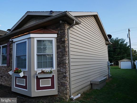 5th image of 17325 Diane Dr