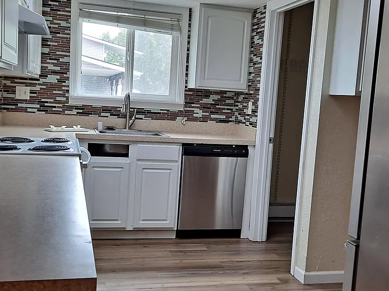4000 Harrison St #2 — Photo 9
