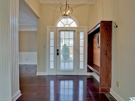 5th image of 3105 Kincade Cir SE
