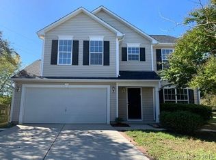 7816 Geoffrey Ct, Charlotte, NC 28213