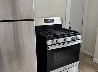 830-832 9th St #5, Huntington, WV 25701