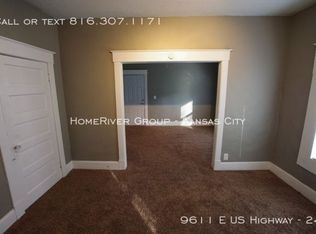 9611 E Us Highway 24, Independence, MO 64053