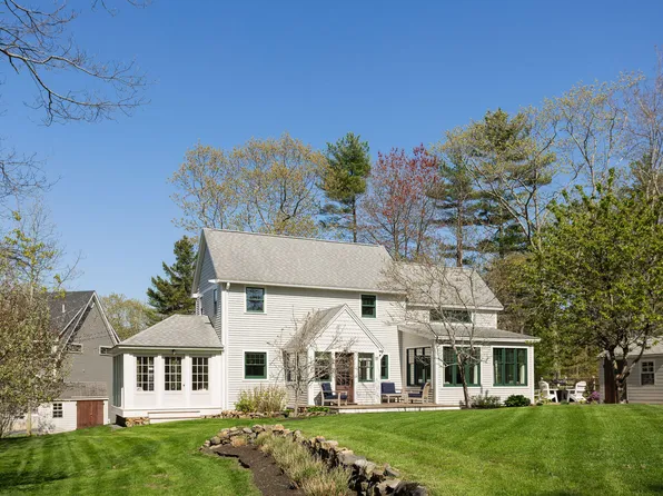 39 Pine Mountain Road, York, ME 03902