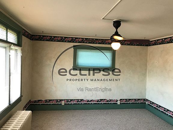 2nd image of 711 2nd St #4