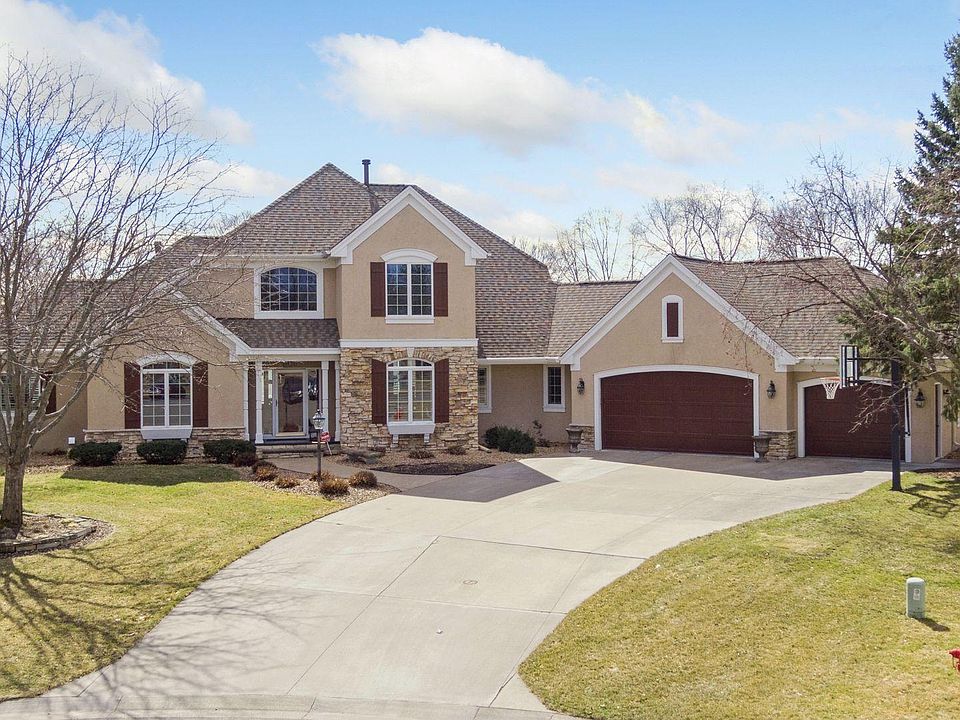 1st image of 3727 Fairway Point