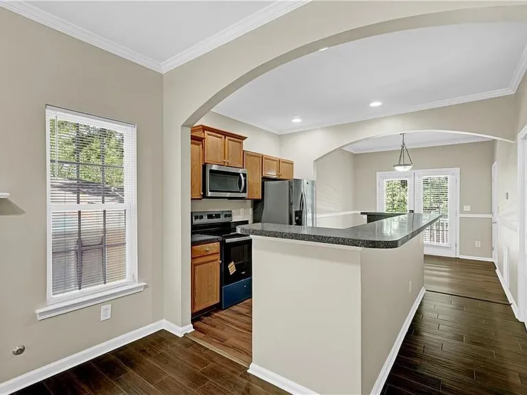 1477 Akridge St NW — Photo 4