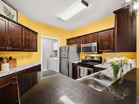 2nd image of 5192 Sassafras Dr #109