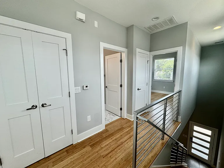 6911 Meador Ave — Photo 24