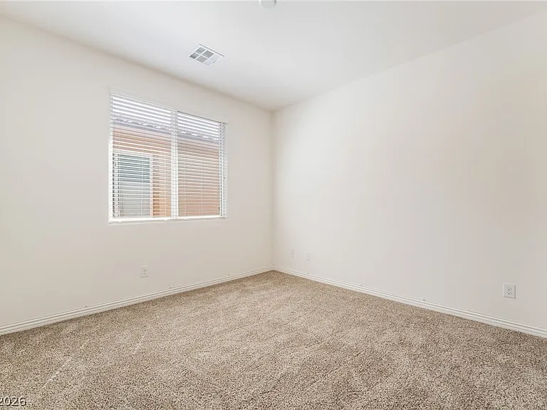 9835 High Alpine St — Photo 23