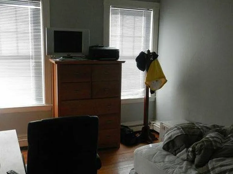 3-19 Bucknam St #3 — Photo 8