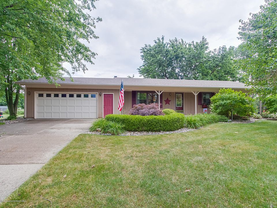 1st image of 1857 Maple Shade Dr
