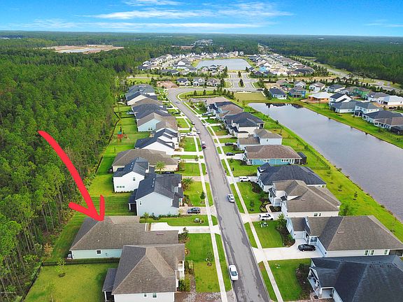 4th image of 208 Village Grande Dr