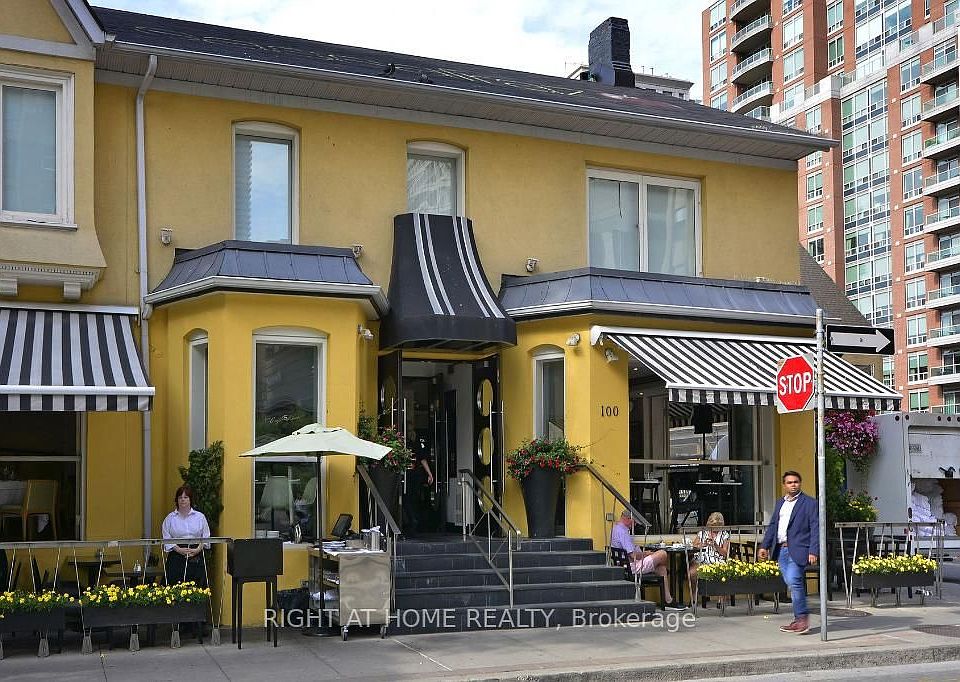 1st image of 155 Yorkville Ave #2516
