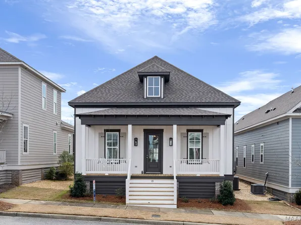 119 Forest Glen Dr, Pike Road, AL 36064