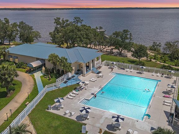 5th image of 2008 Ridgewood Dr