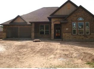 2911 Ascot, Bryan, TX 77802