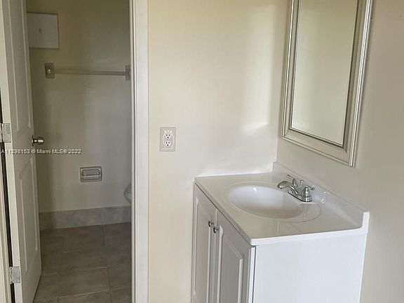 4th image of 11441 NW 39th Ct APT 219-3