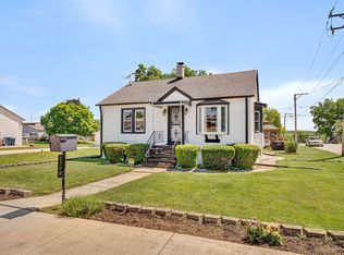 1700 Cora St, Crest Hill, IL 60403