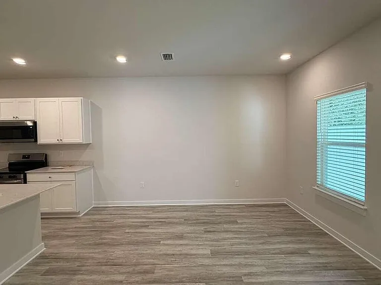 47 S Main Deck Dr — Photo 6