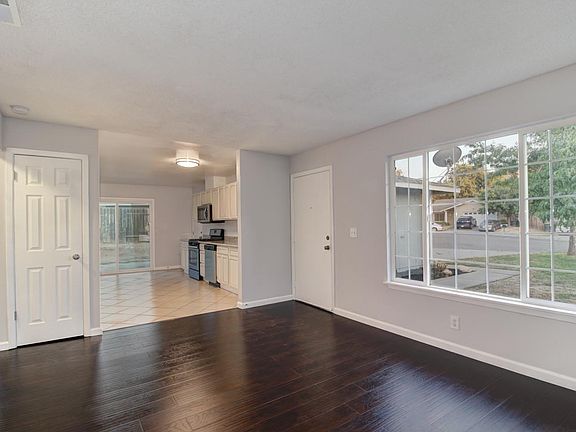 5th image of 4615 Grouse Ct