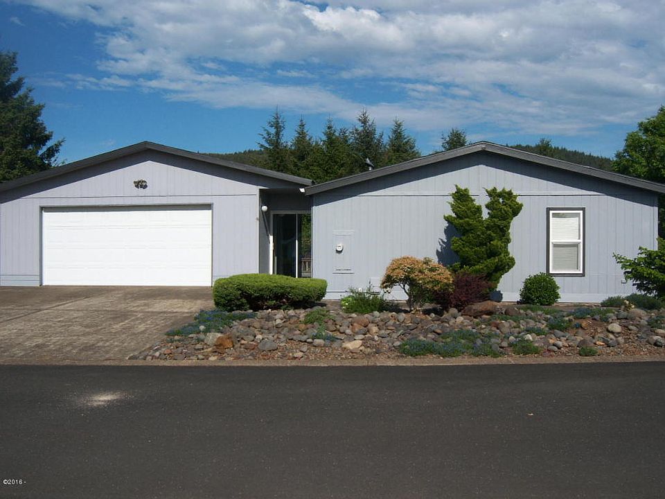 1st image of 548 NE 61st St