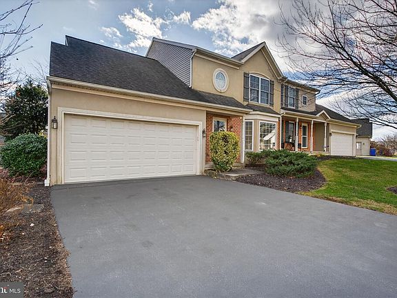 3rd image of 3435 Green Leaf Dr