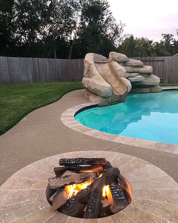 2nd image of 7614 Mesquite Hill Ln