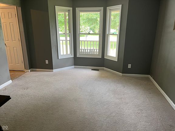 5th image of 6351 Heritage Ct