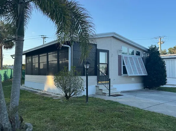 37 Jasper Dr, Naples, FL 34114