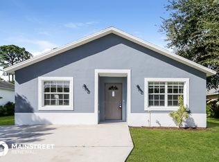 1115 16th Ave SW, Vero Beach, FL 32962