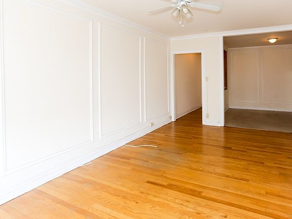 5th image of 1211 W Elmdale Ave #G4