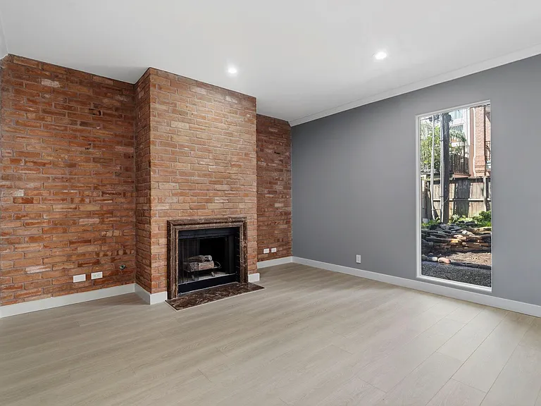 6215 Westcott St #A — Photo 7
