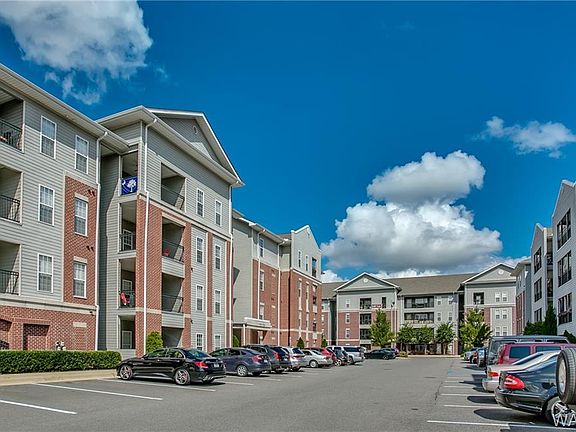3rd image of 700 15th St Unit 3407