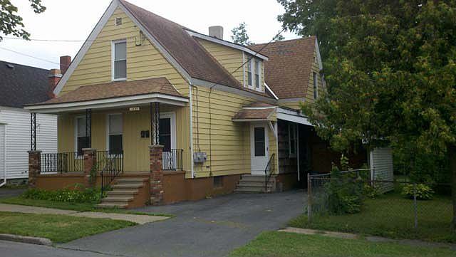2nd image of 1026 Jefferson Ave